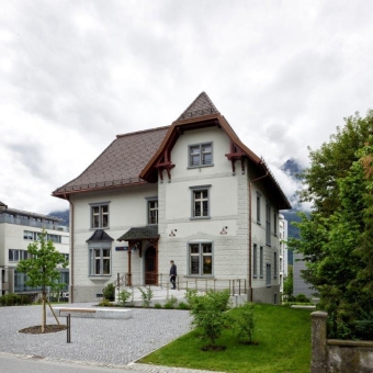 Außenansicht der BTV Bank Filiale in Bludenz in der Werdenbergerstraße 39