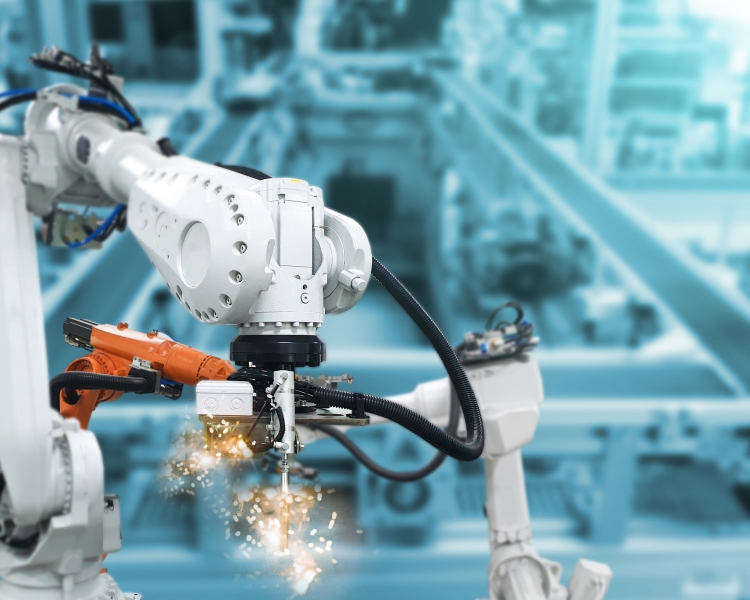 Ein Roboter mit einem blauen Hintergrund